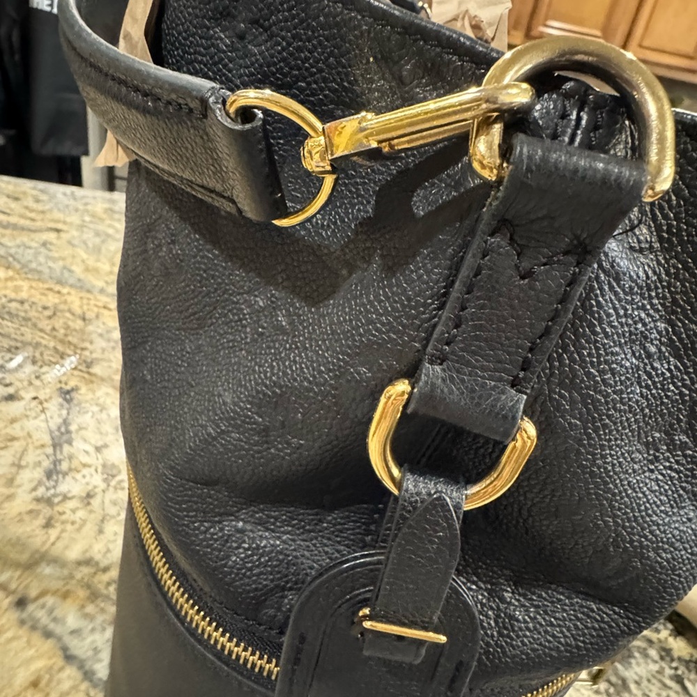 **SOLD**

Louis Vuitton Monogram Empreinte 2WAY Shoulder Bag - Picture 6 of 12